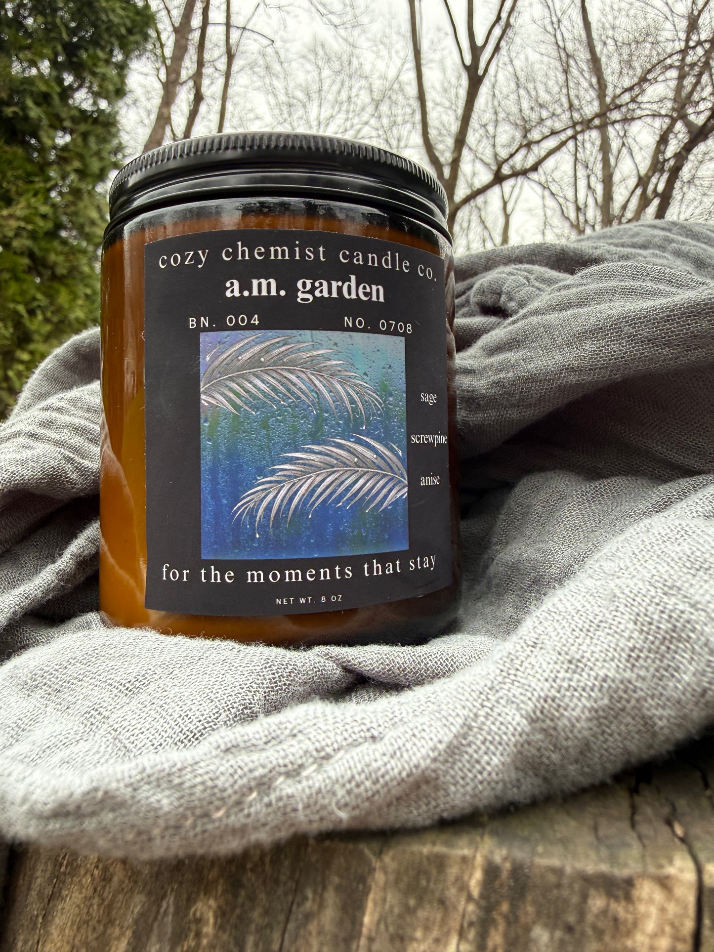 a.m. garden 213g // 7.5oz